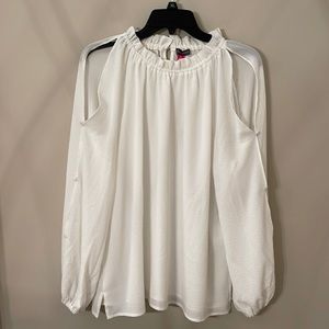 Vince Camuto Gauze Cold Shoulder Blouse Size Medium New with Tags